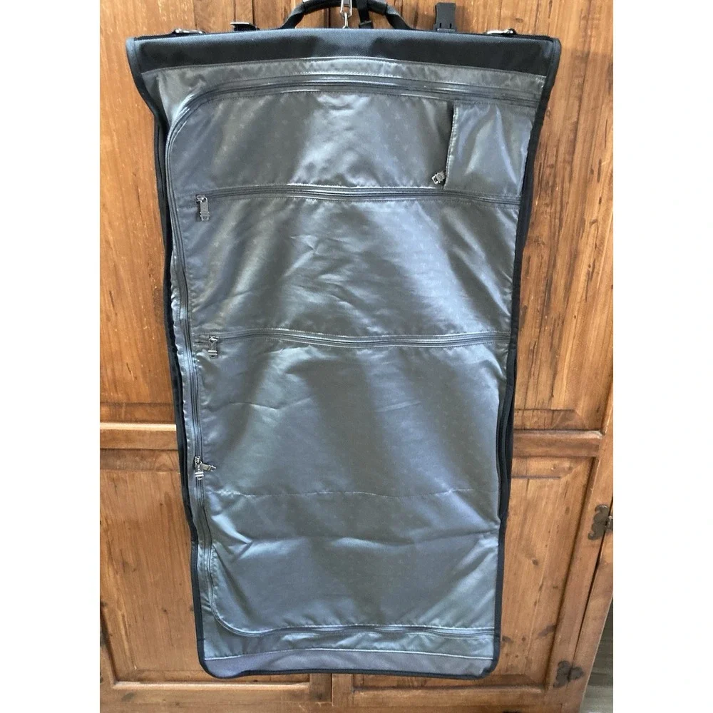 Tumi Ballistic‎ Nylon Black Garment Bag Luggage Travel Suitcase 22134D4